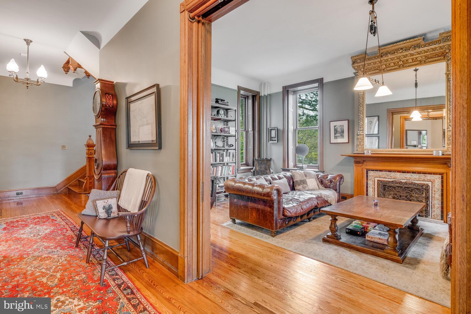 157 Fernbrook Ave