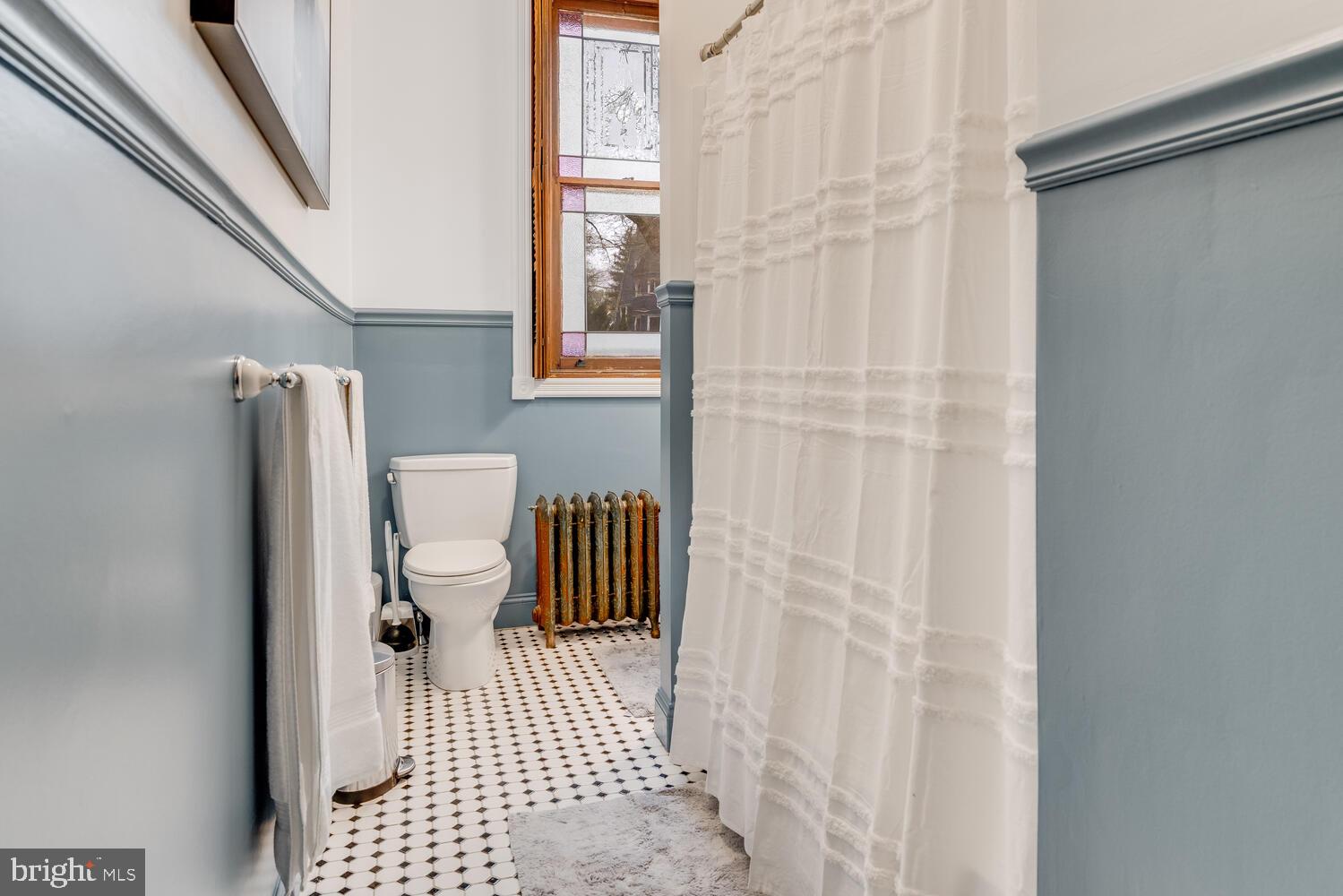 157 Fernbrook Ave