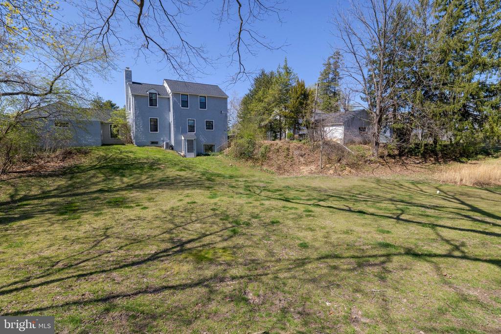 4024 Joshua Rd