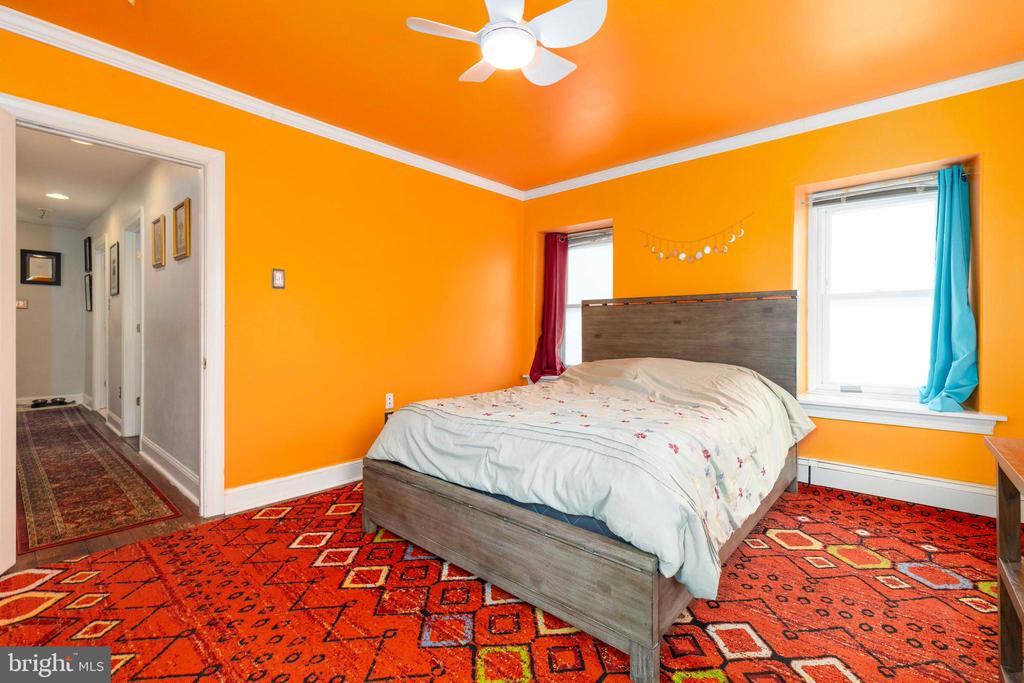 92 Orange Ave