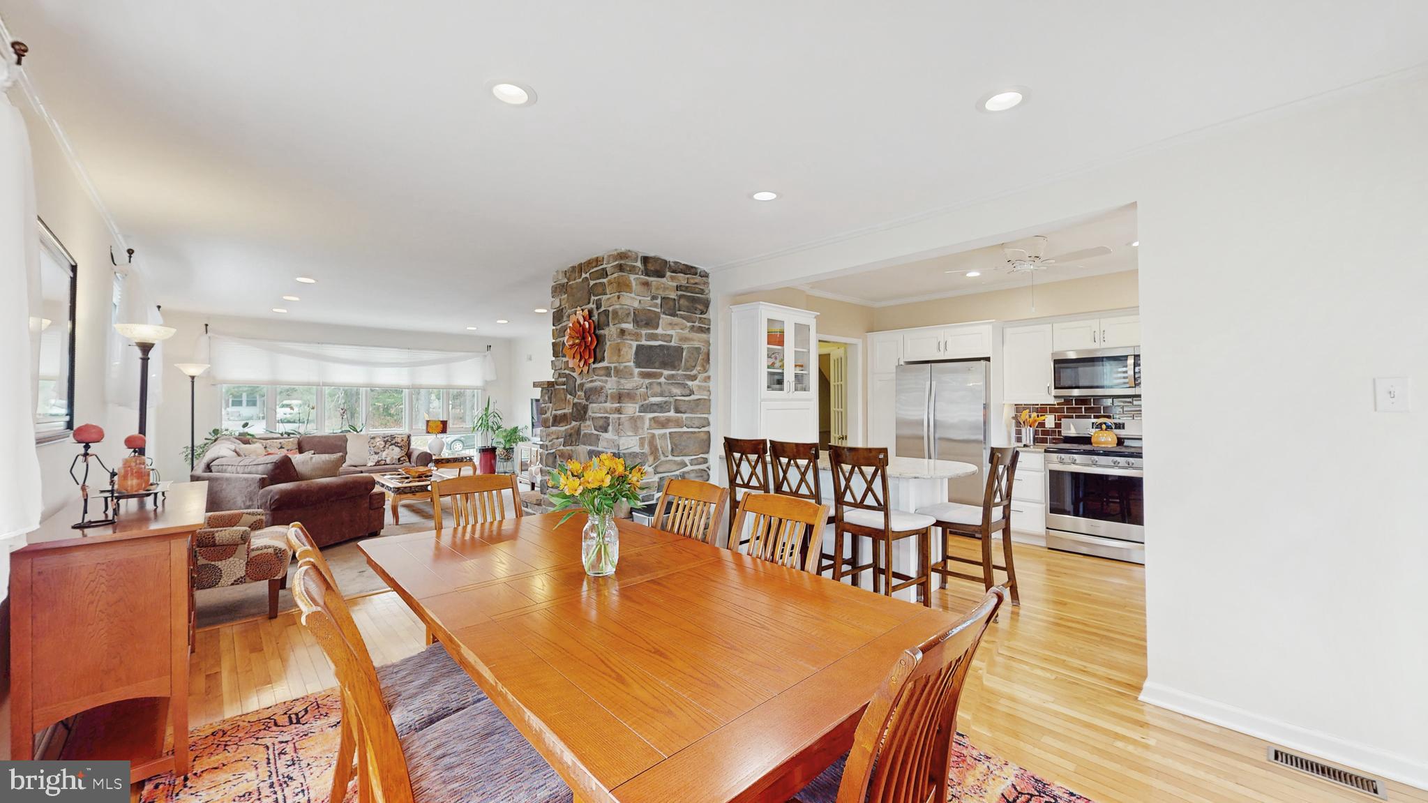 19 Laburnum Ln