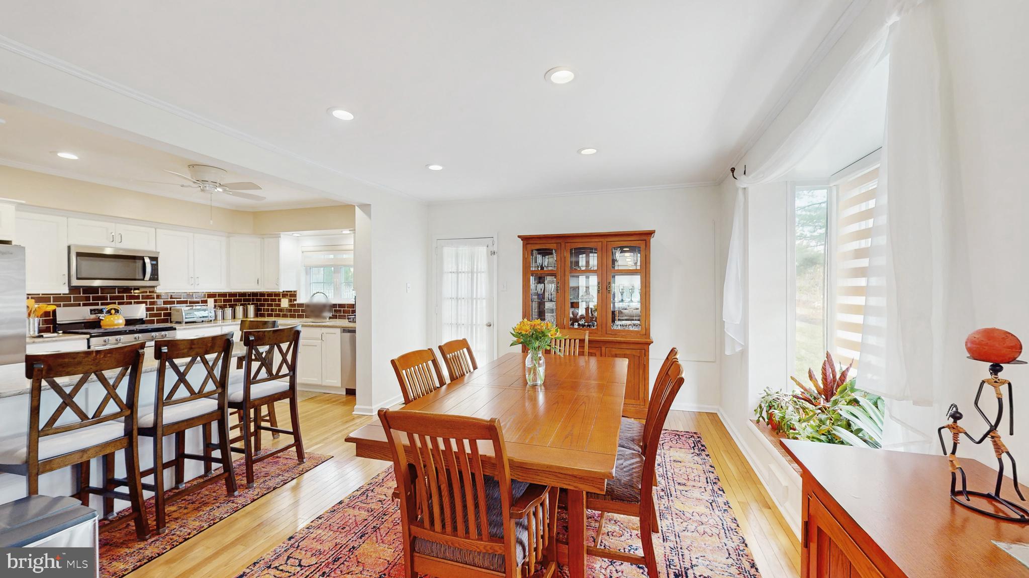 19 Laburnum Ln