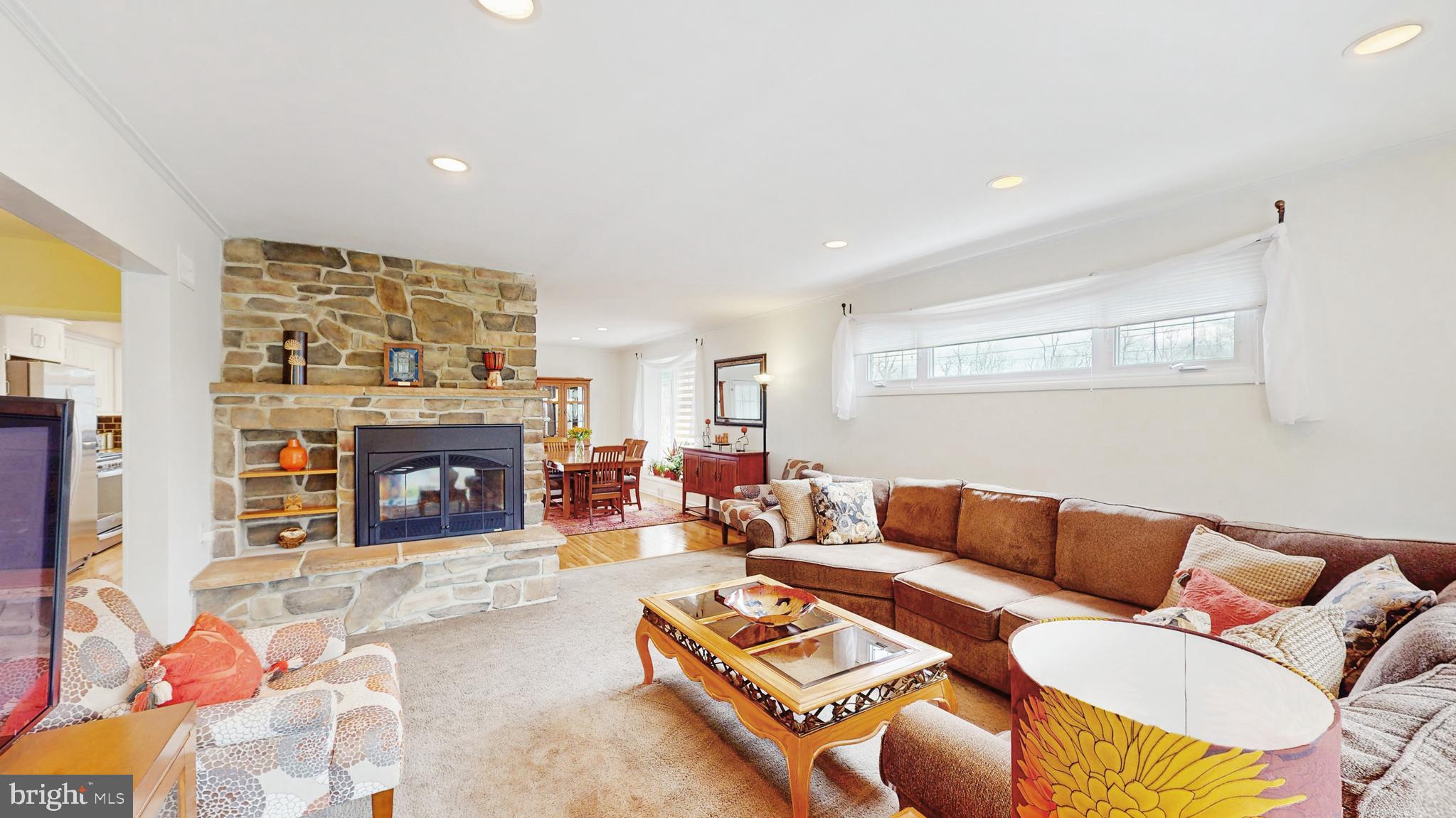 19 Laburnum Ln