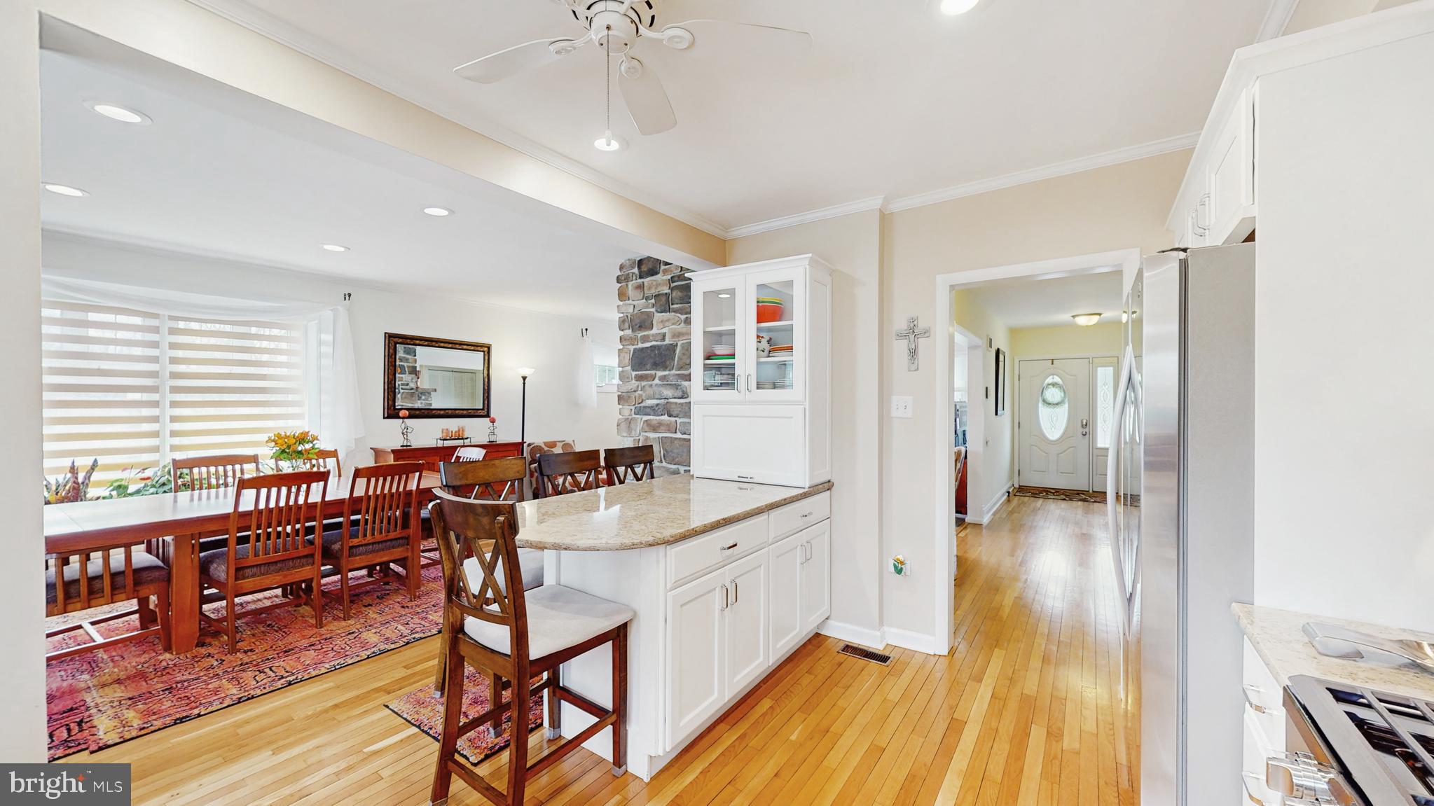 19 Laburnum Ln