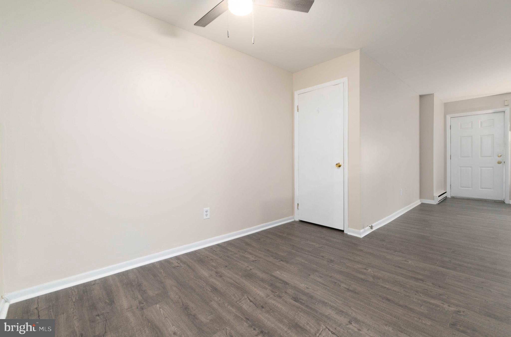 212 W 1ST AVE #13