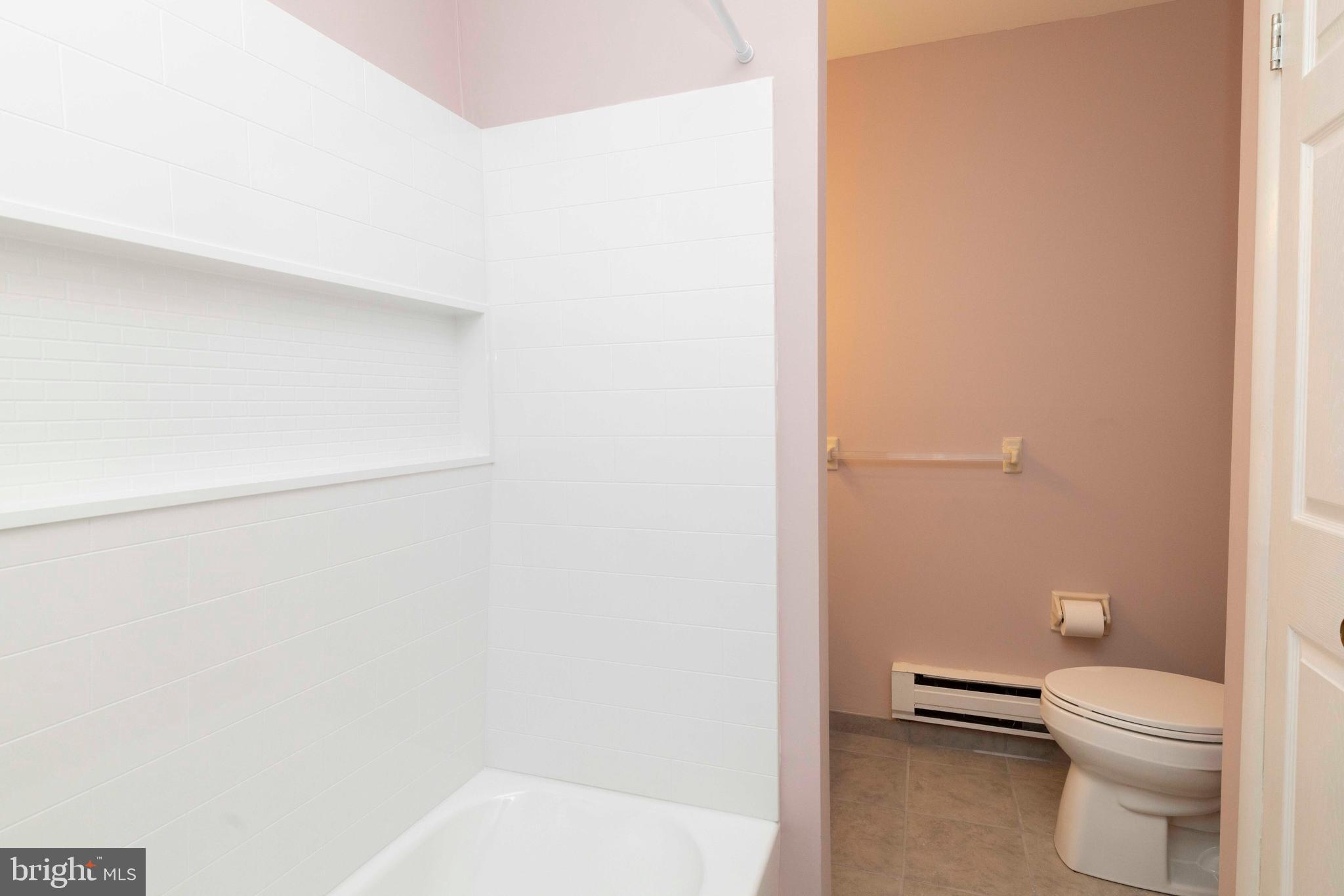 212 W 1ST AVE #13