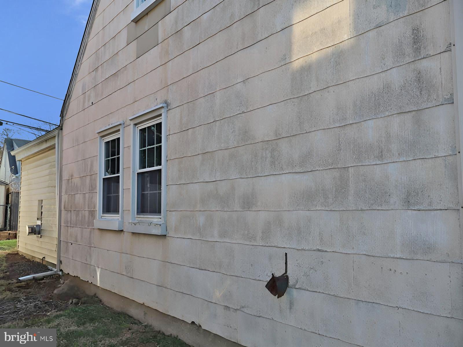 436 Manor Rd