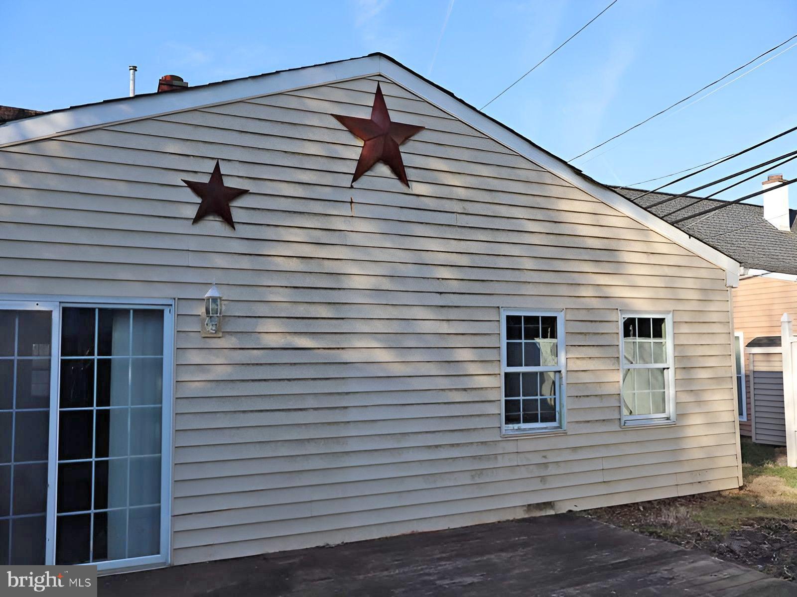 436 Manor Rd