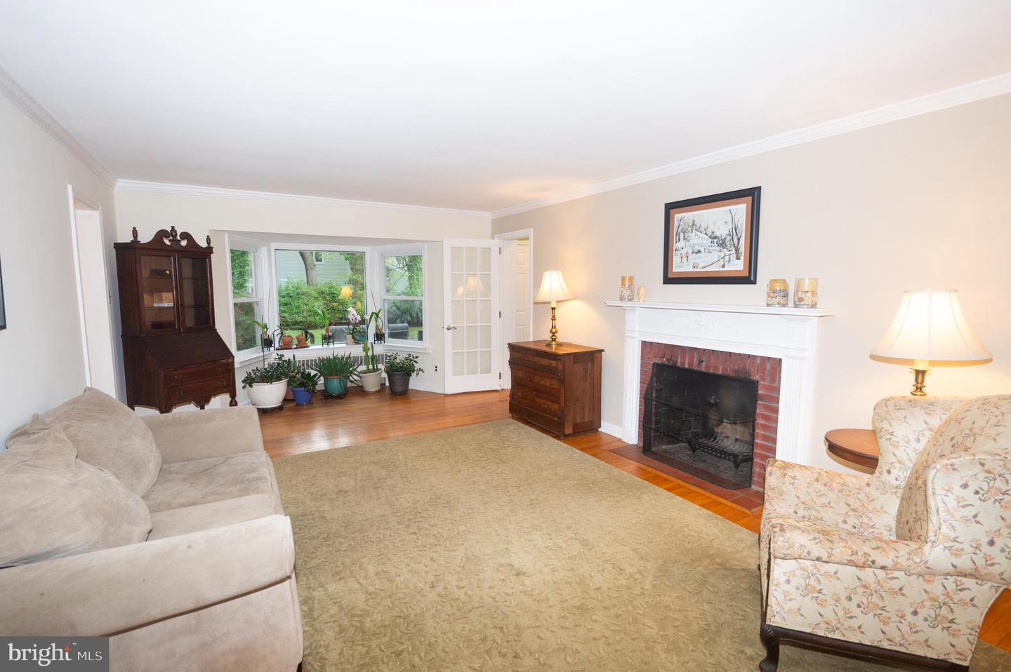 525 Croyden Rd