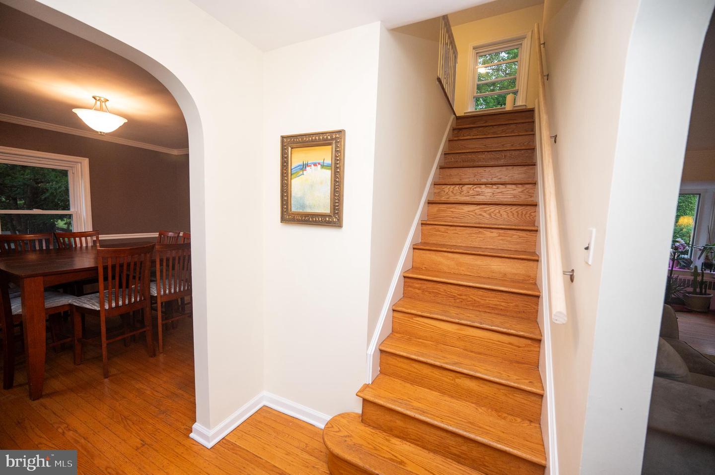 525 Croyden Rd