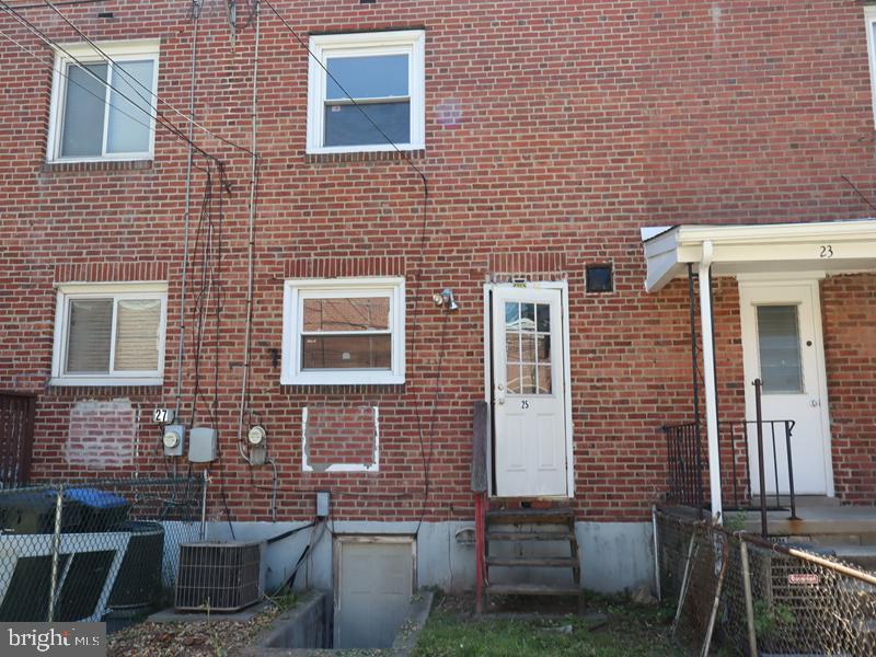 25 Rosemont Ave