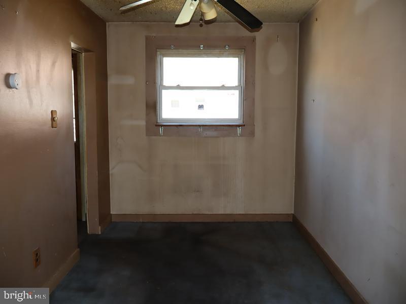 25 Rosemont Ave
