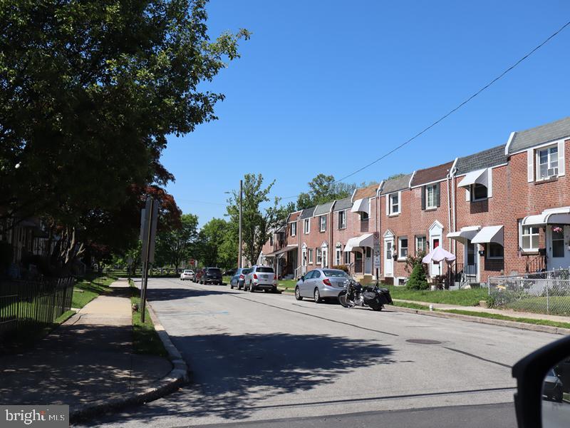 25 Rosemont Ave