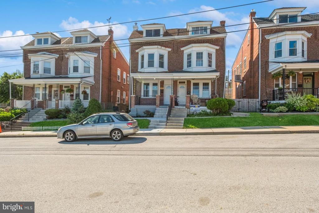 532 Bush St