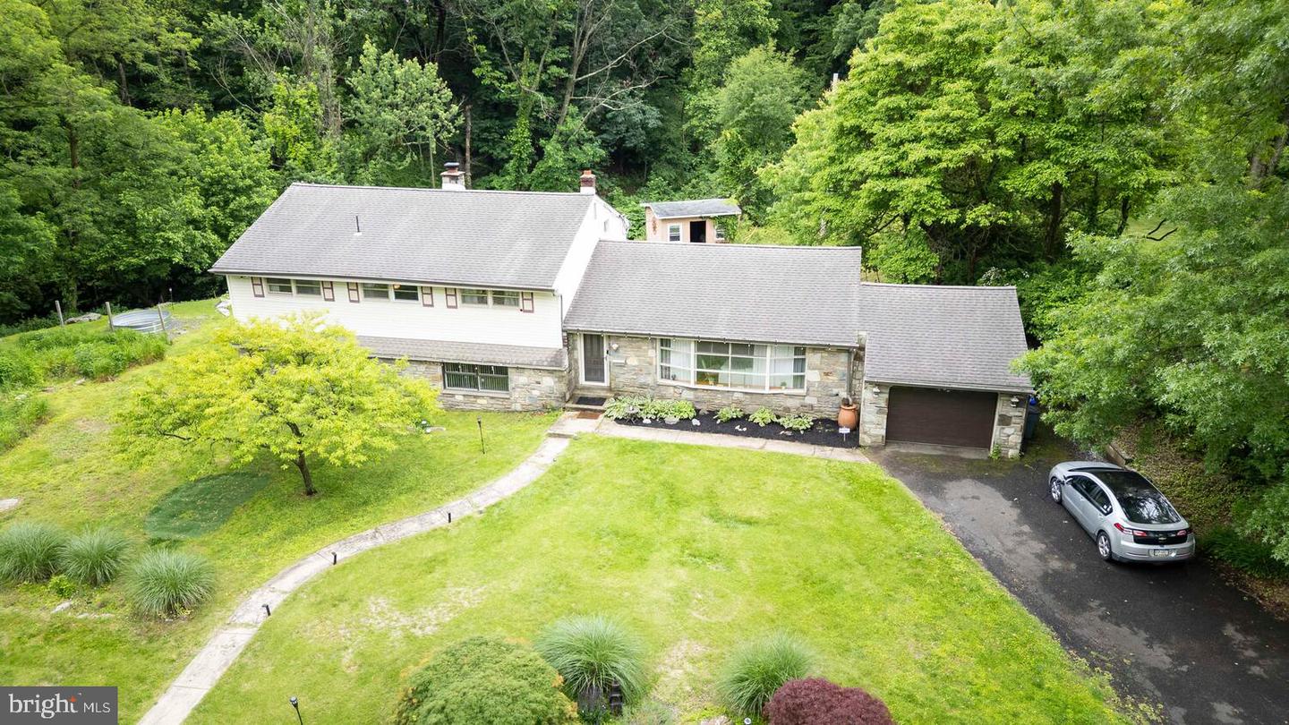 1030 Rock Creek Dr