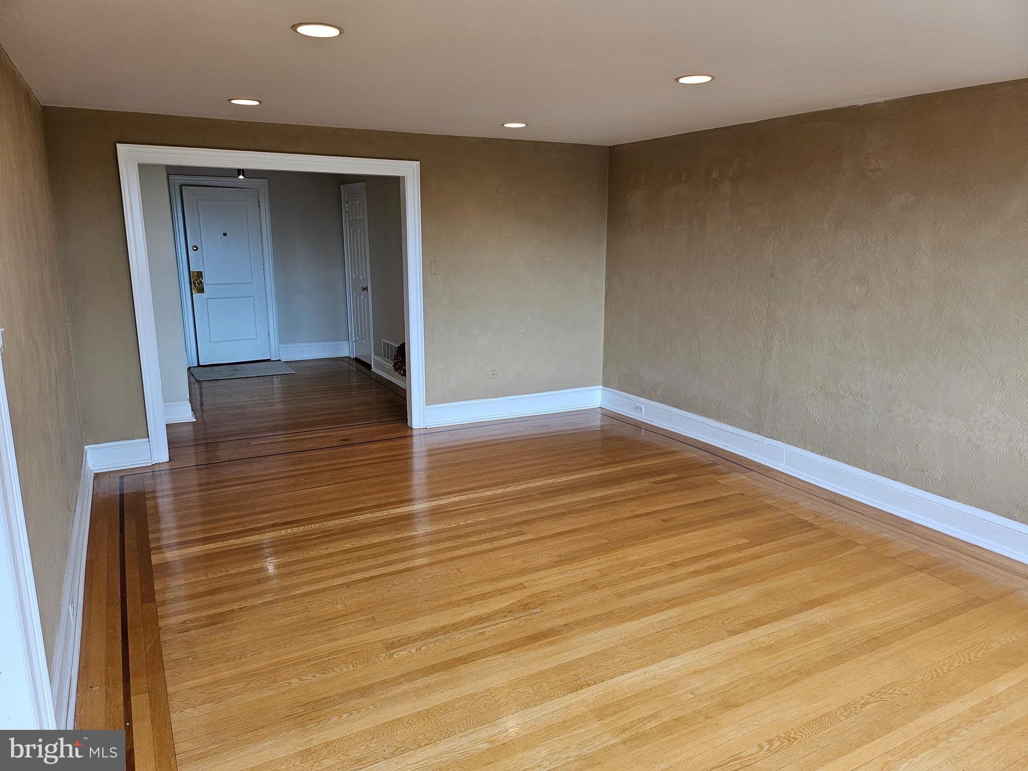 900 Valley Rd #A-401