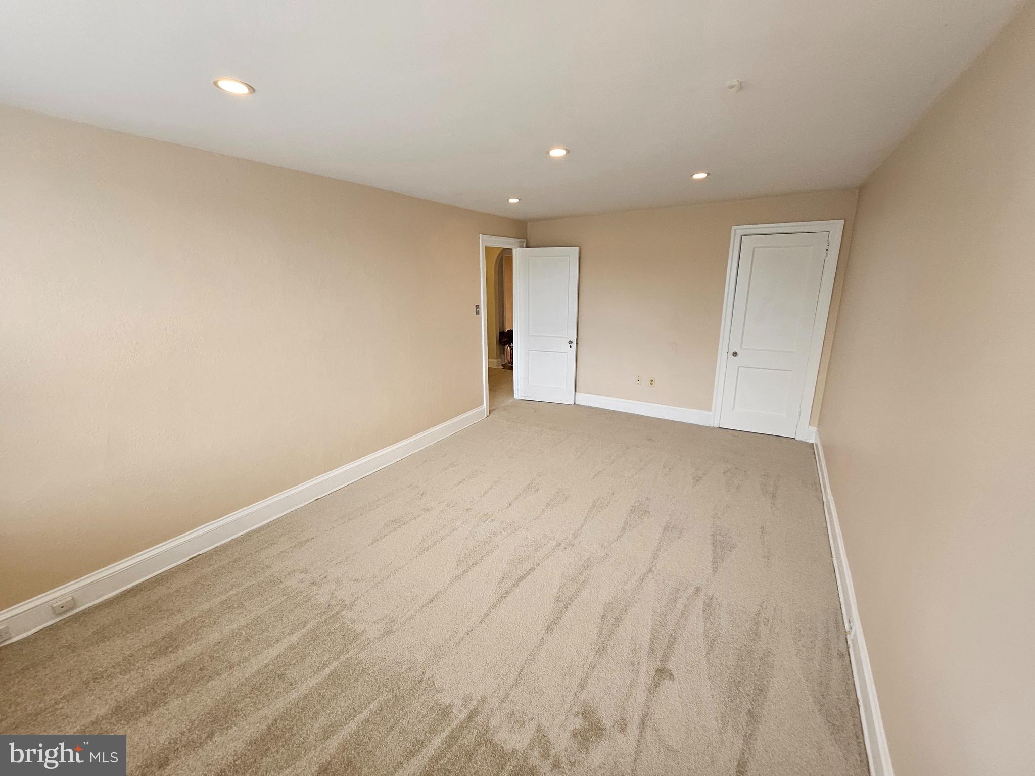 900 Valley Rd #A-401