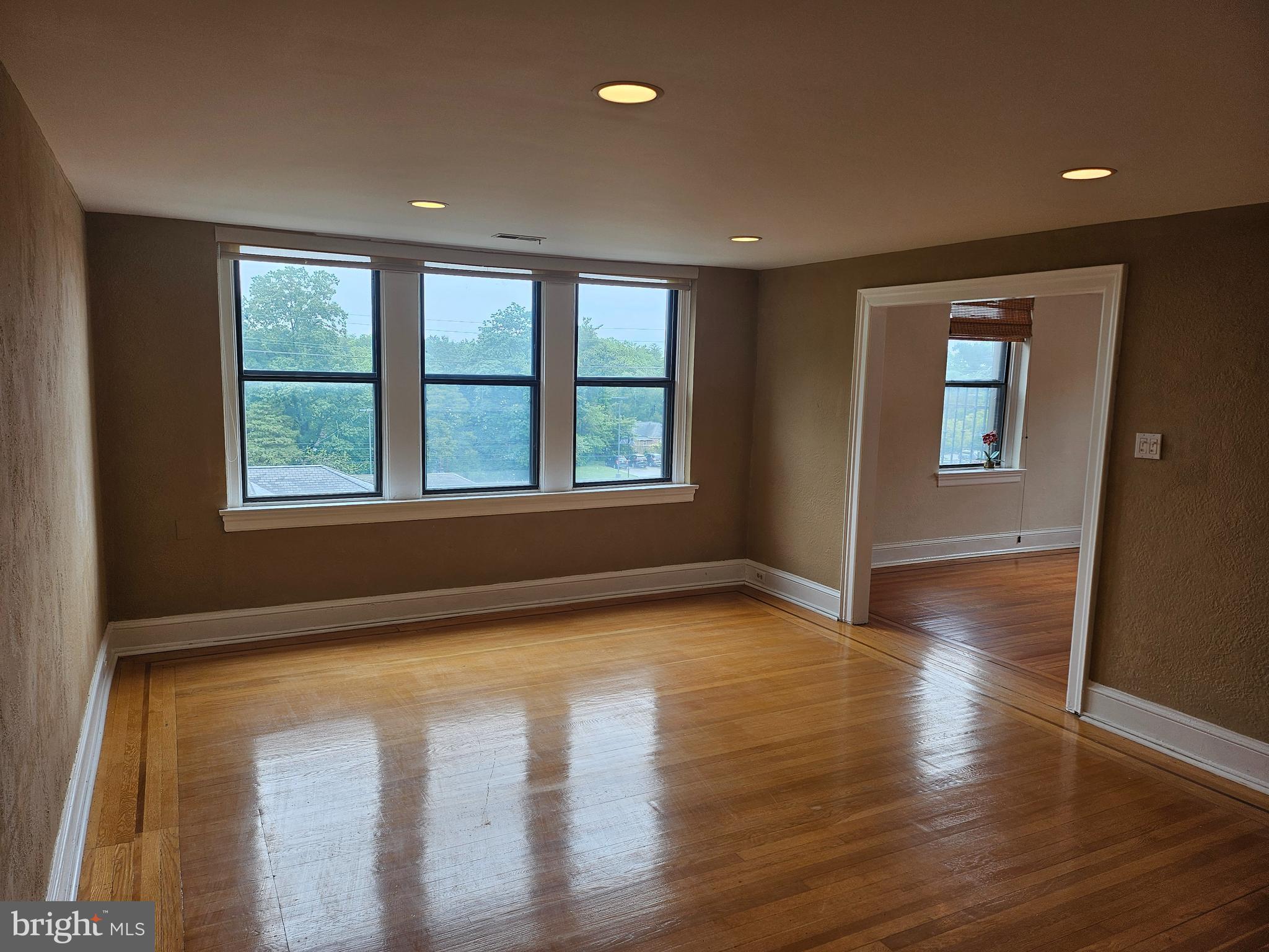 900 Valley Rd #A-401