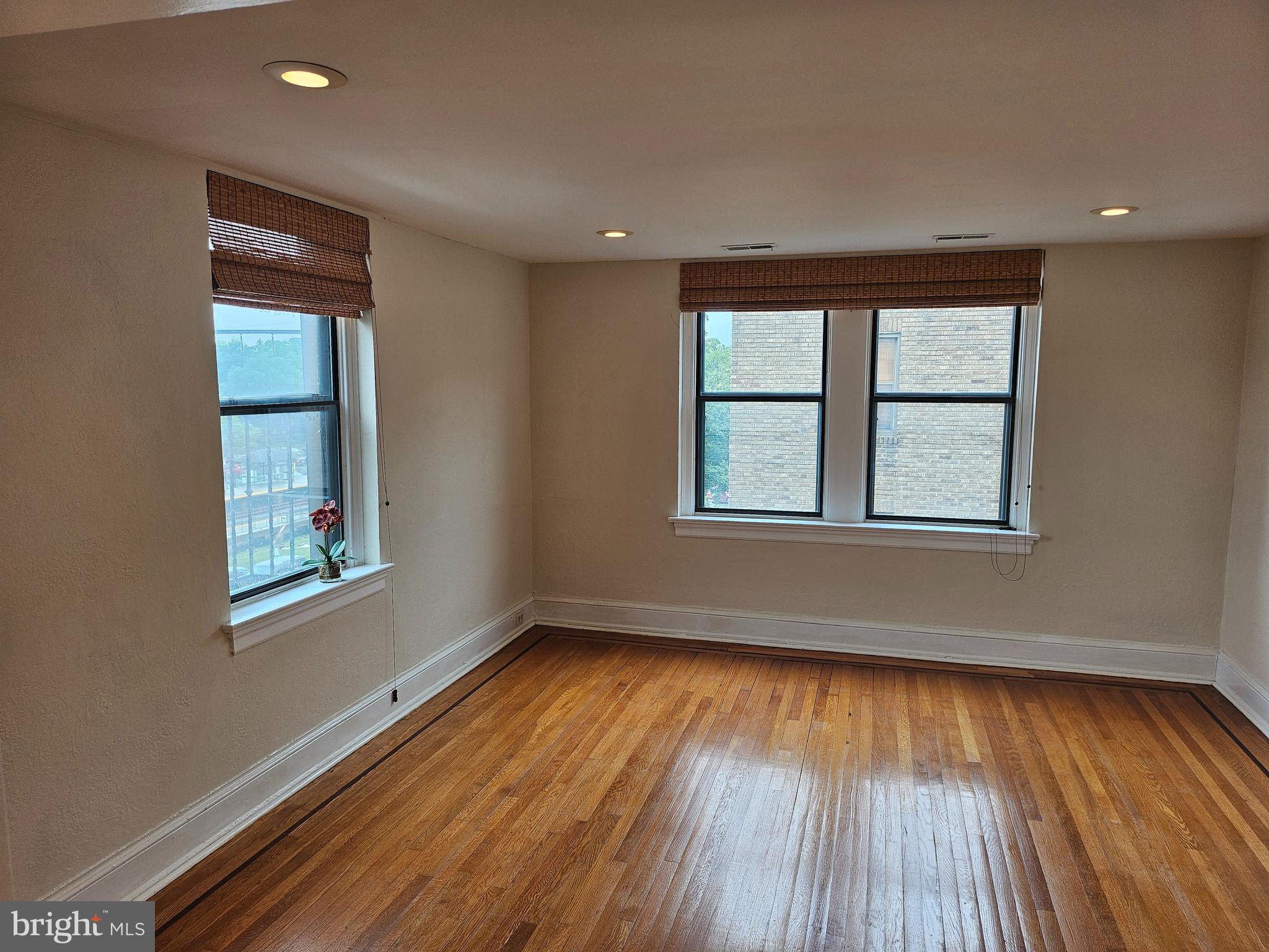 900 Valley Rd #A-401