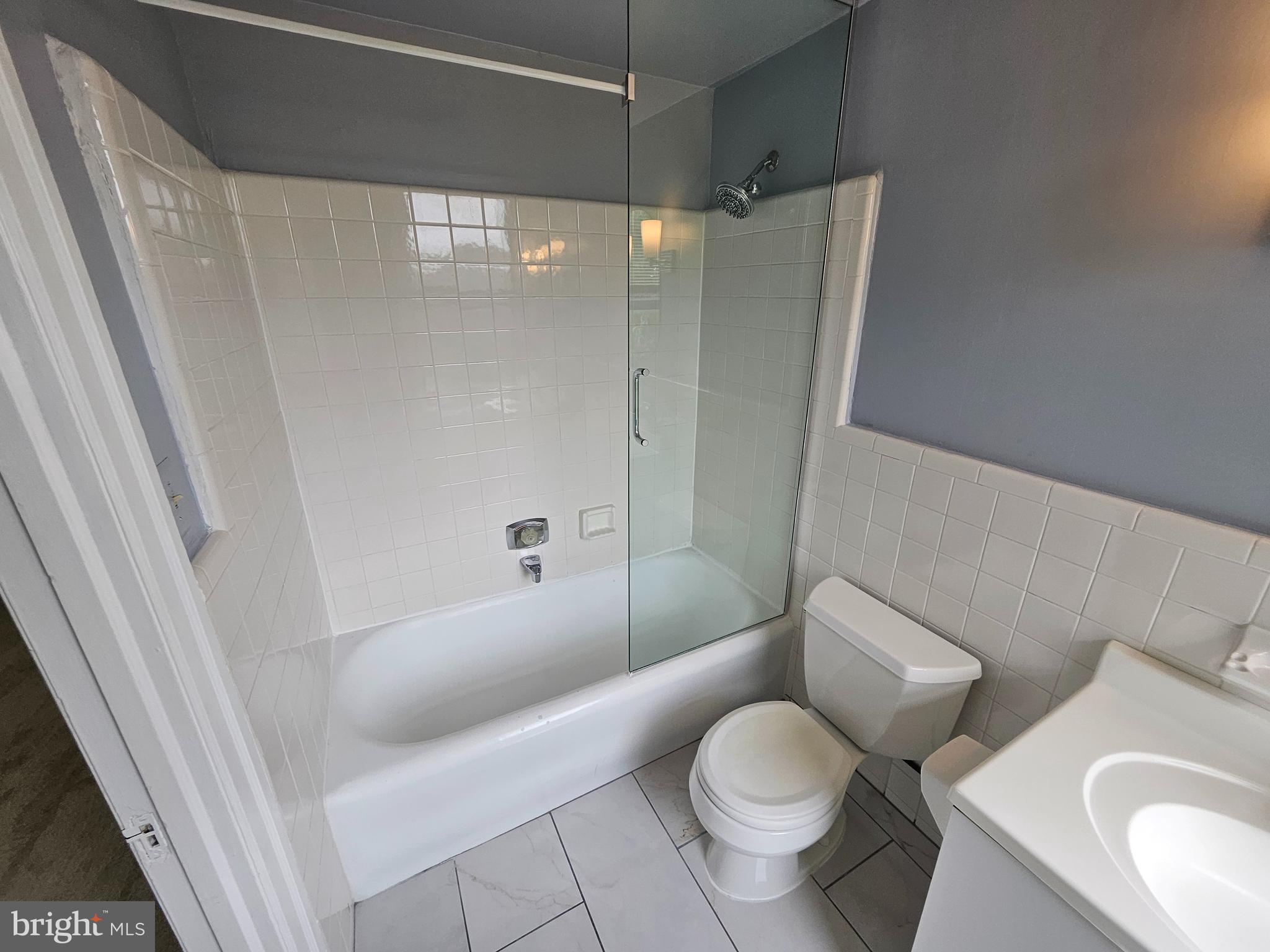 900 Valley Rd #A-401