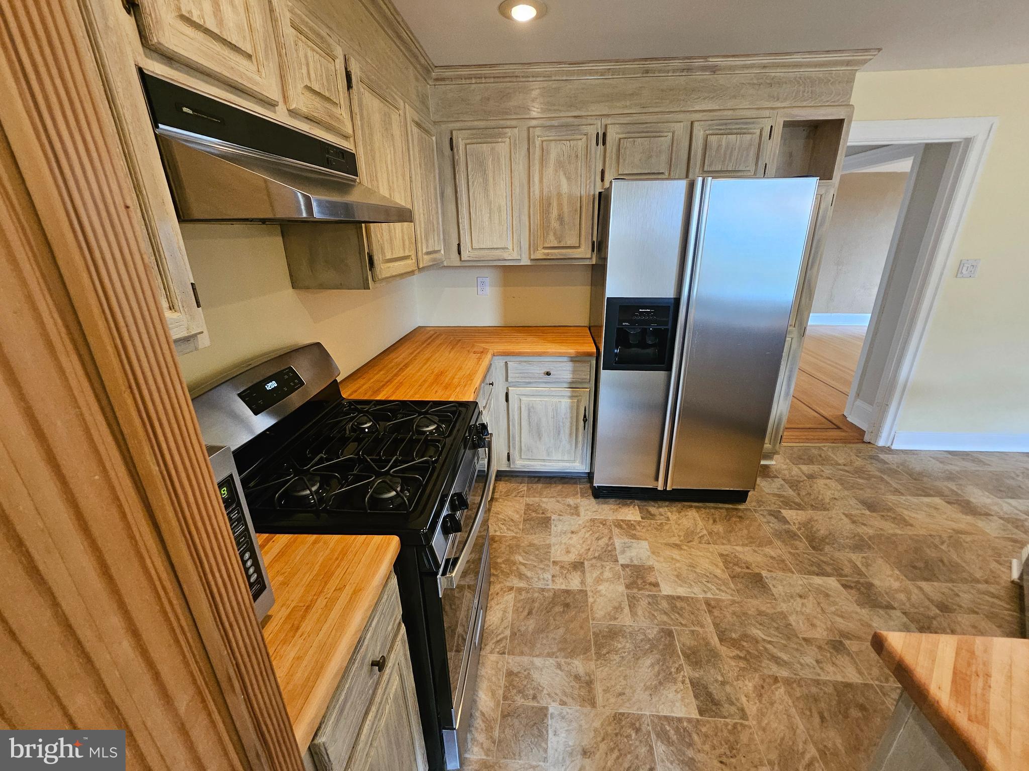 900 Valley Rd #A-401