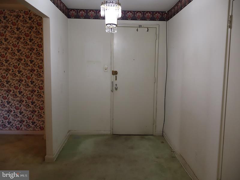 40 Old Lancaster Rd #302