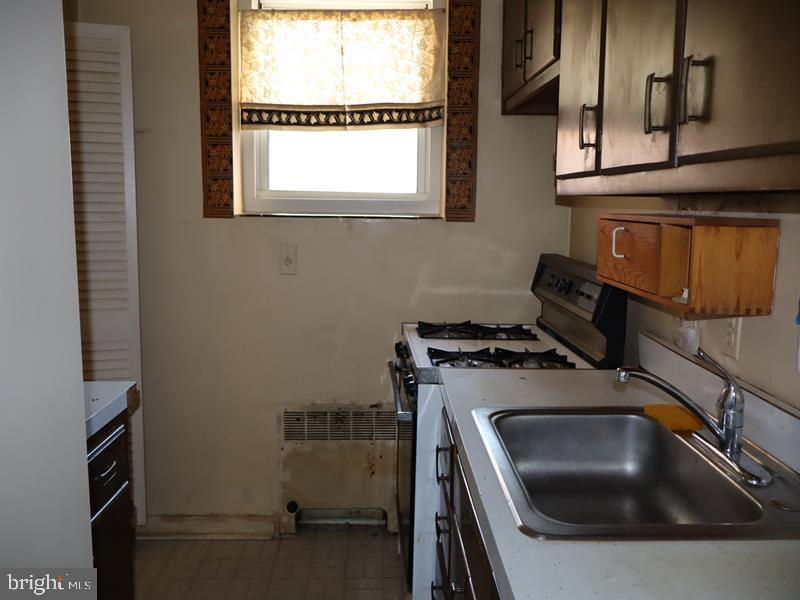 40 Old Lancaster Rd #302