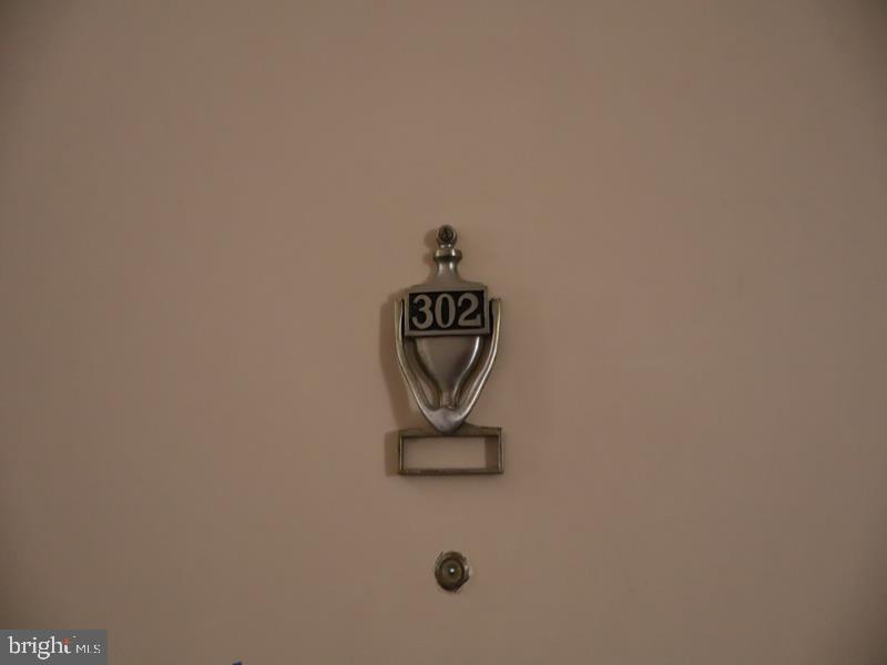40 Old Lancaster Rd #302