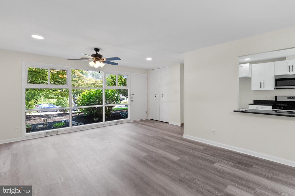 1302 Cromwell Rd