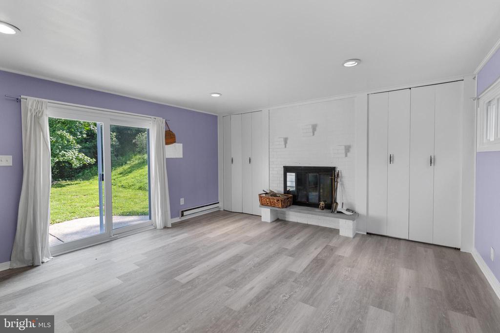 1302 Cromwell Rd