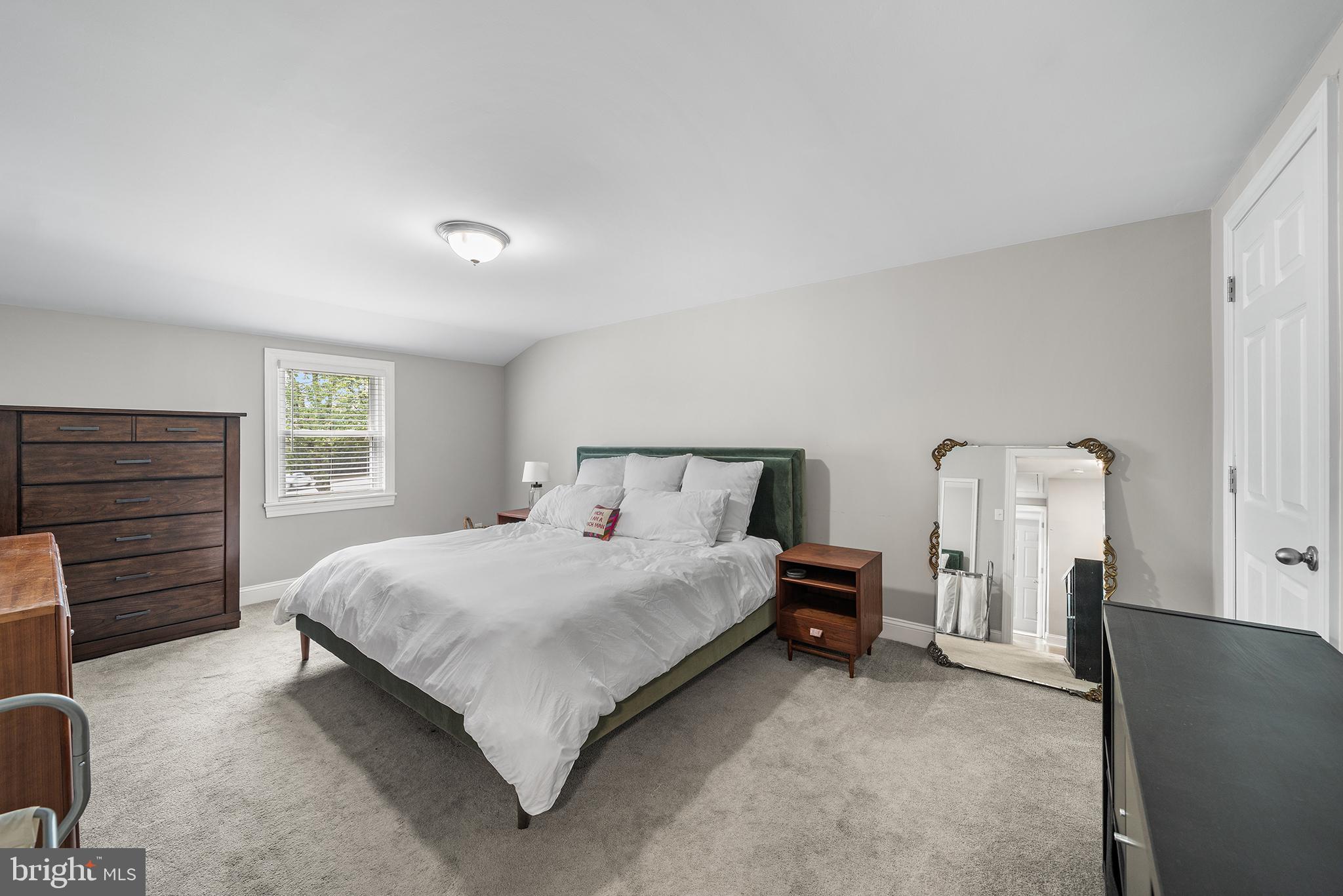 128 Church Rd