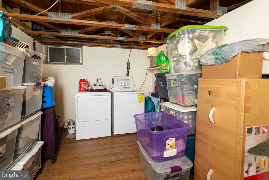 161 WILLIAM PENN DR #161