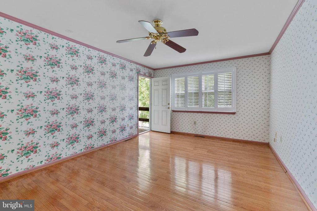 225 Orchard Dr