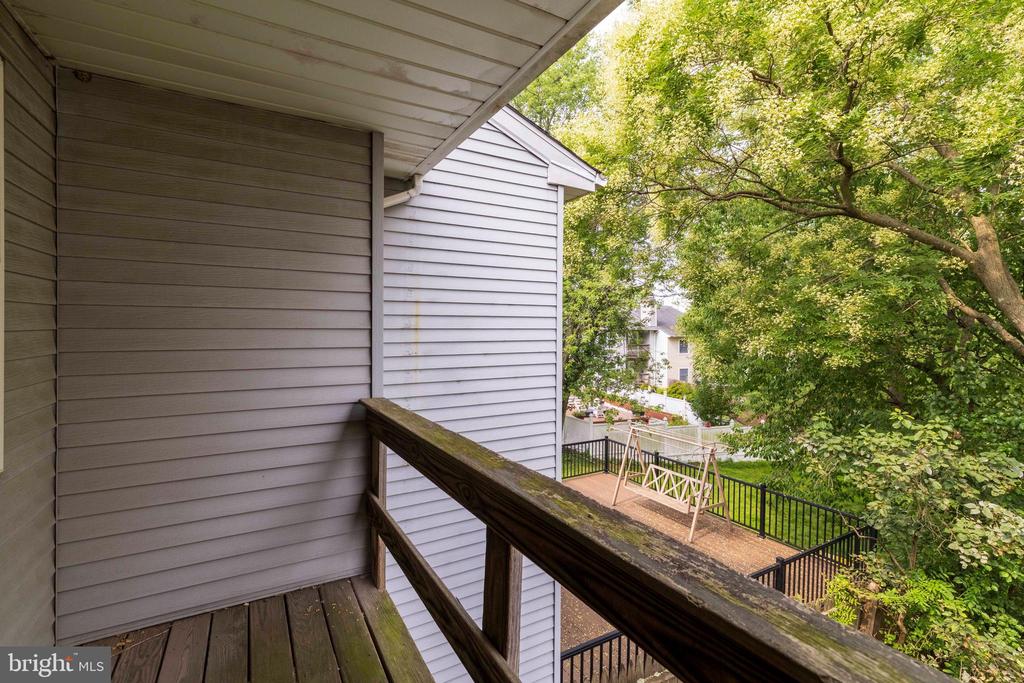 225 Orchard Dr
