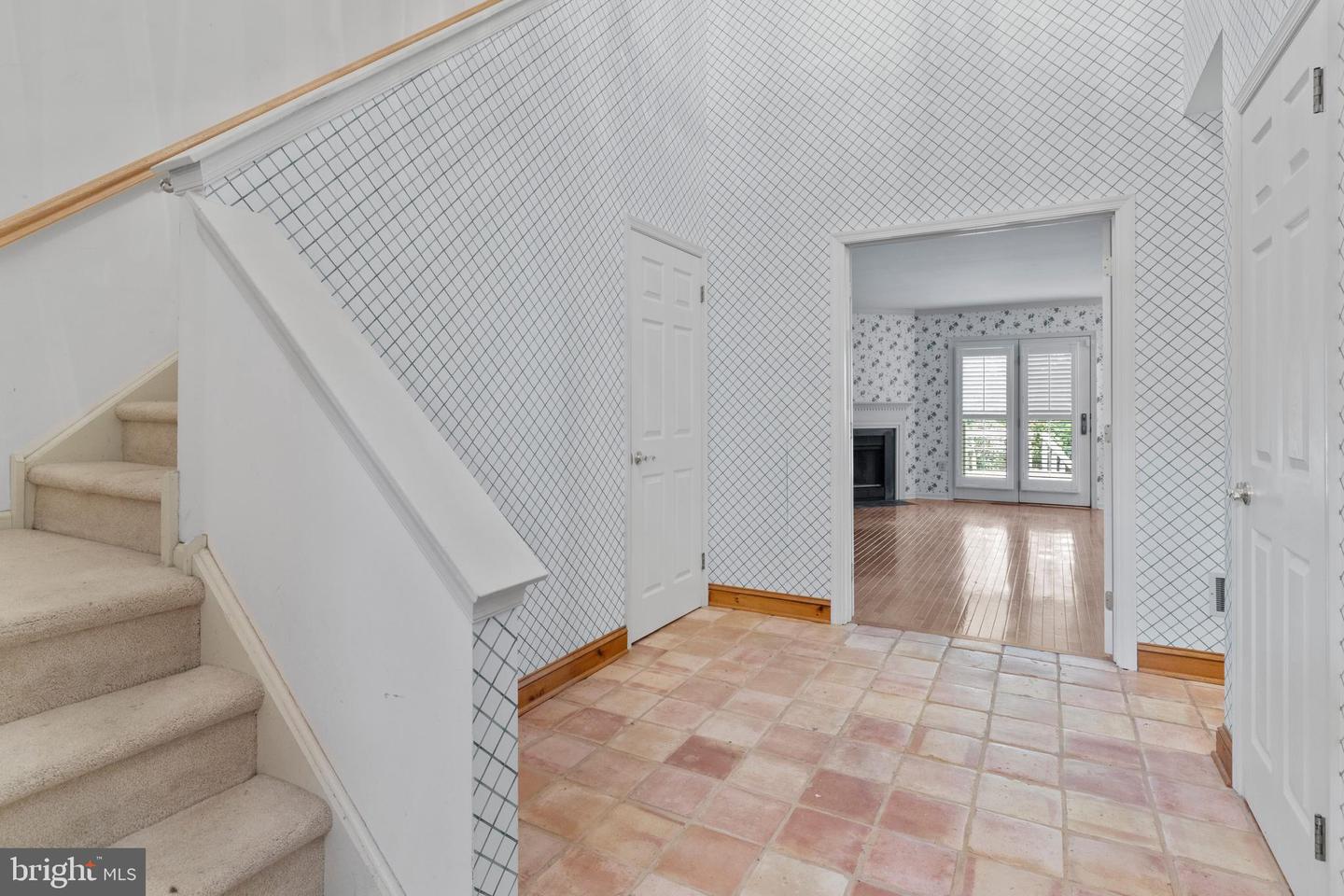 225 Orchard Dr