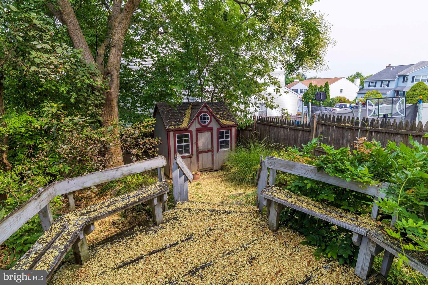 225 Orchard Dr
