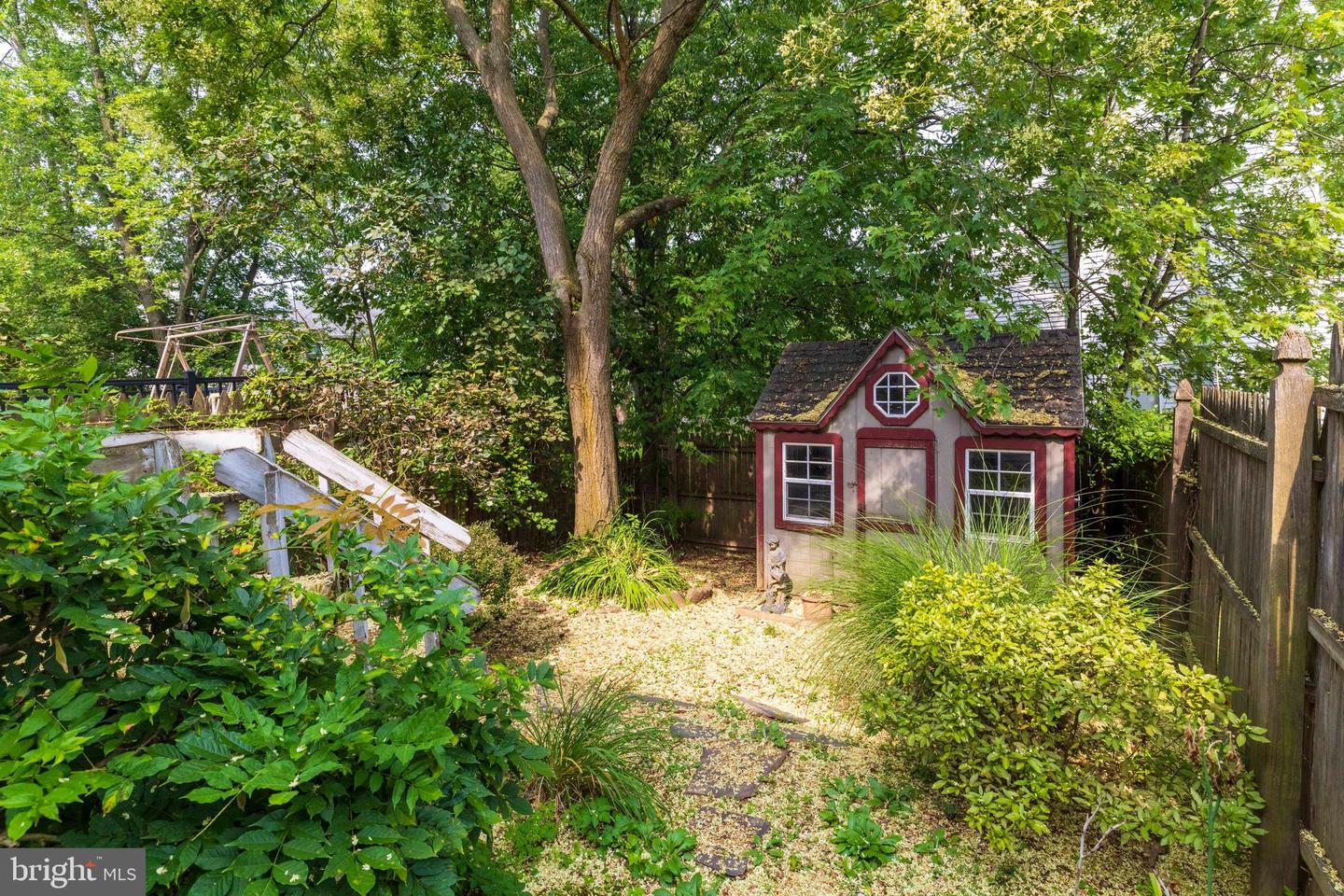 225 Orchard Dr