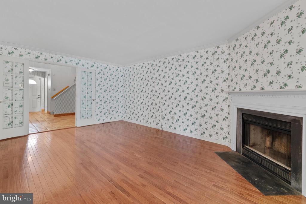 225 Orchard Dr