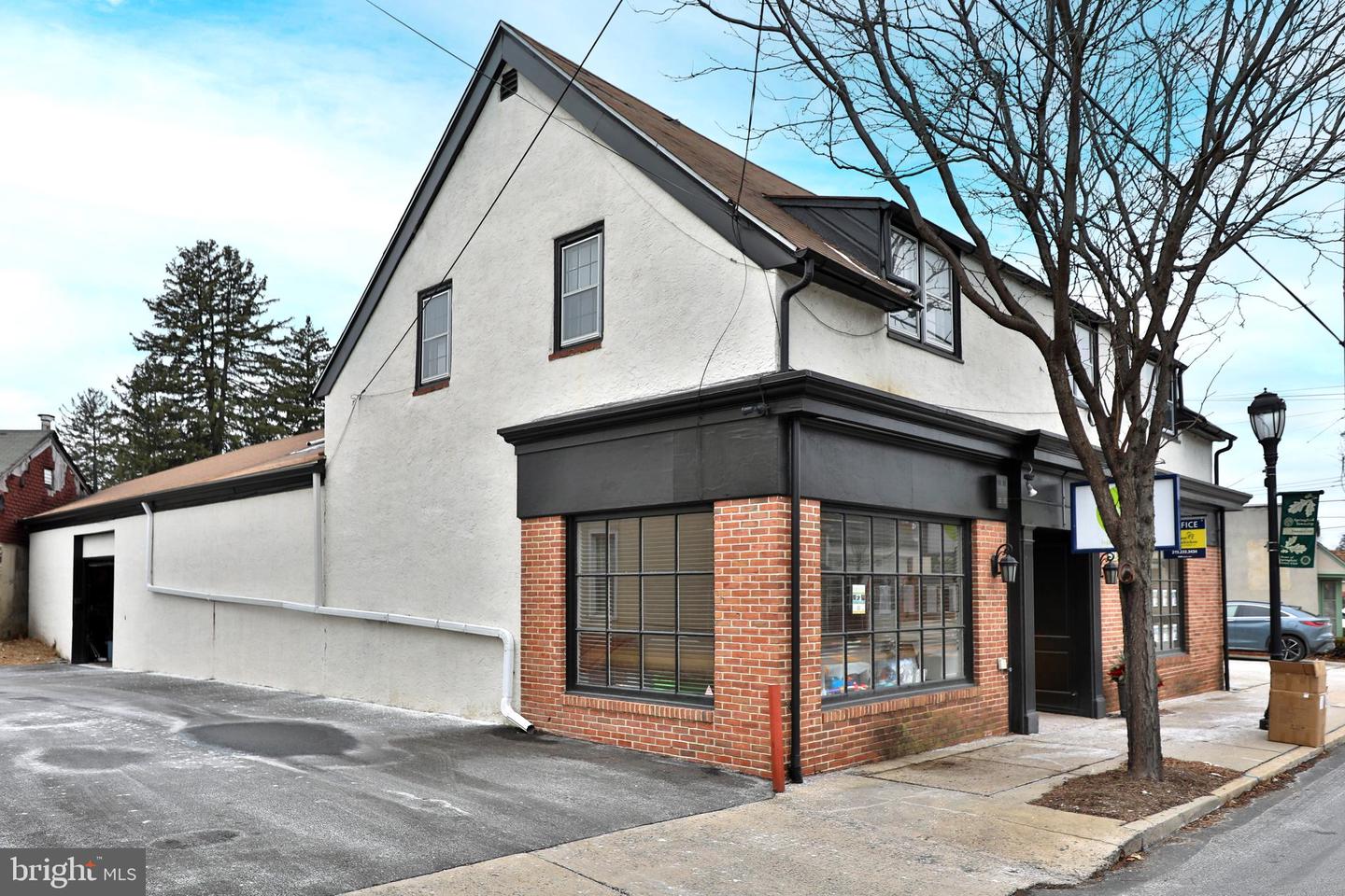 1511 Bethlehem Pike
