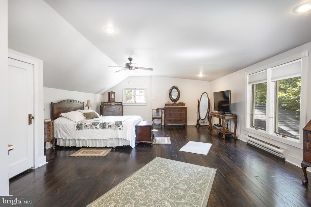 340 LOCUST ROAD