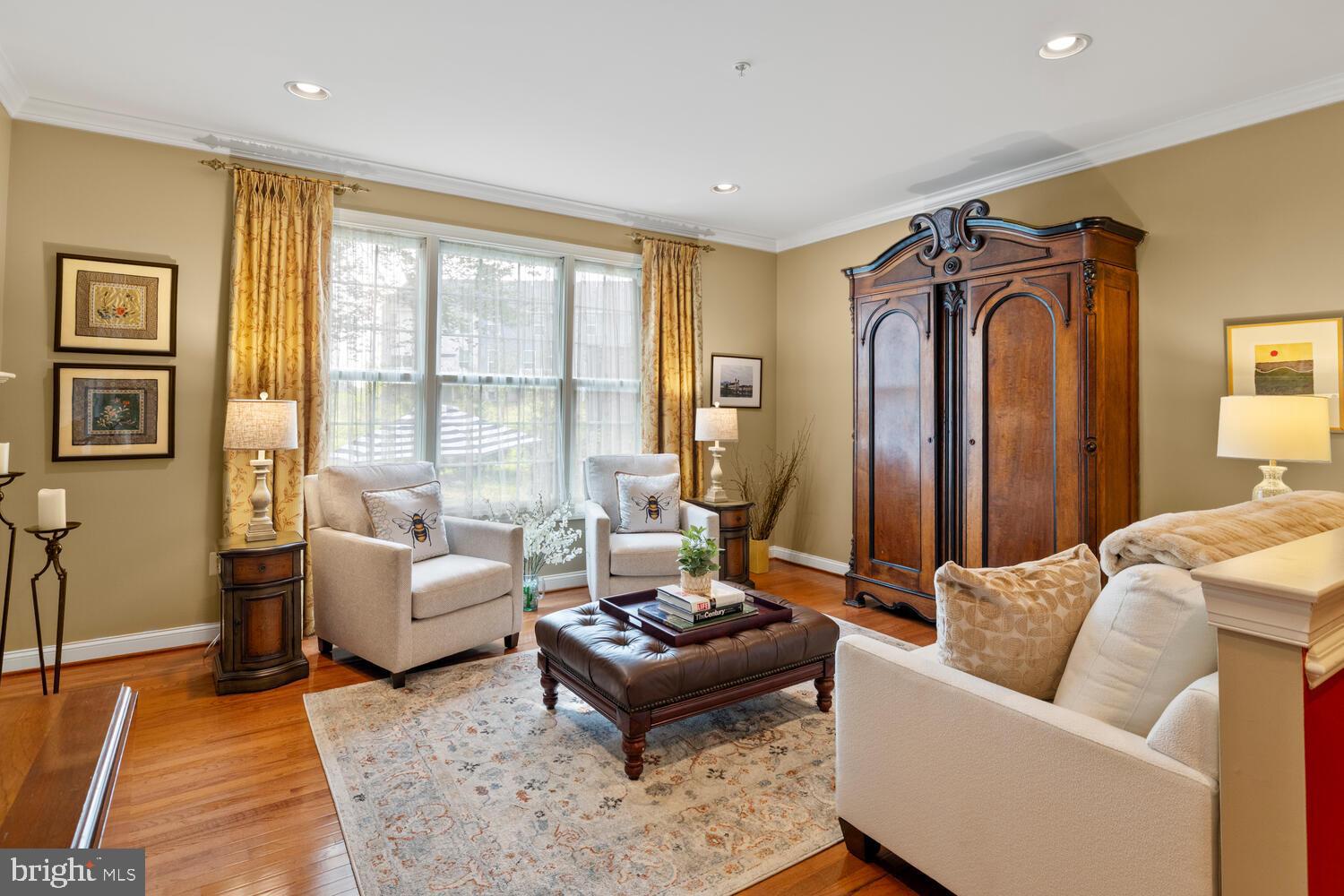 72 BROWNSTONE DRIVE