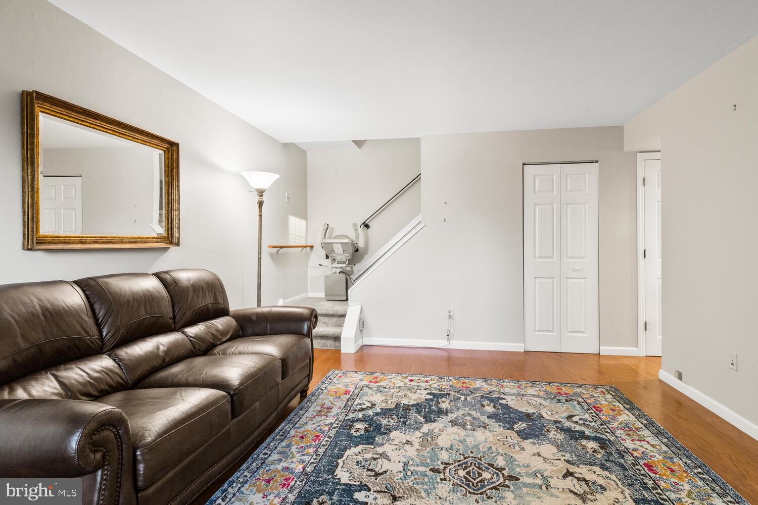 237 ARBOUR COURT
