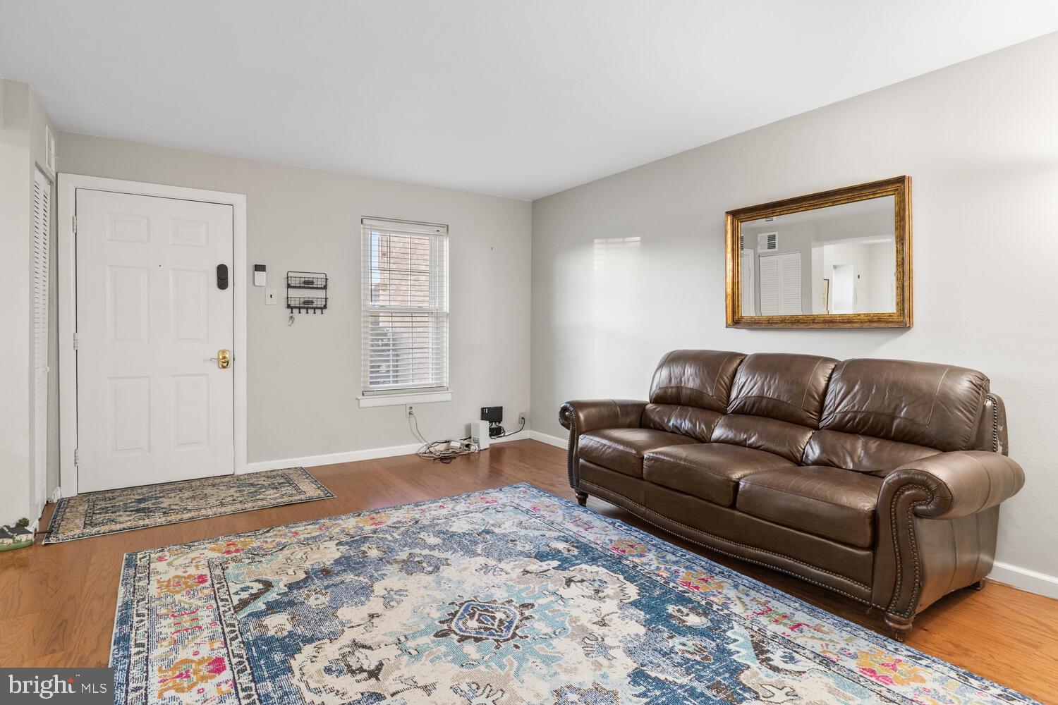237 ARBOUR COURT