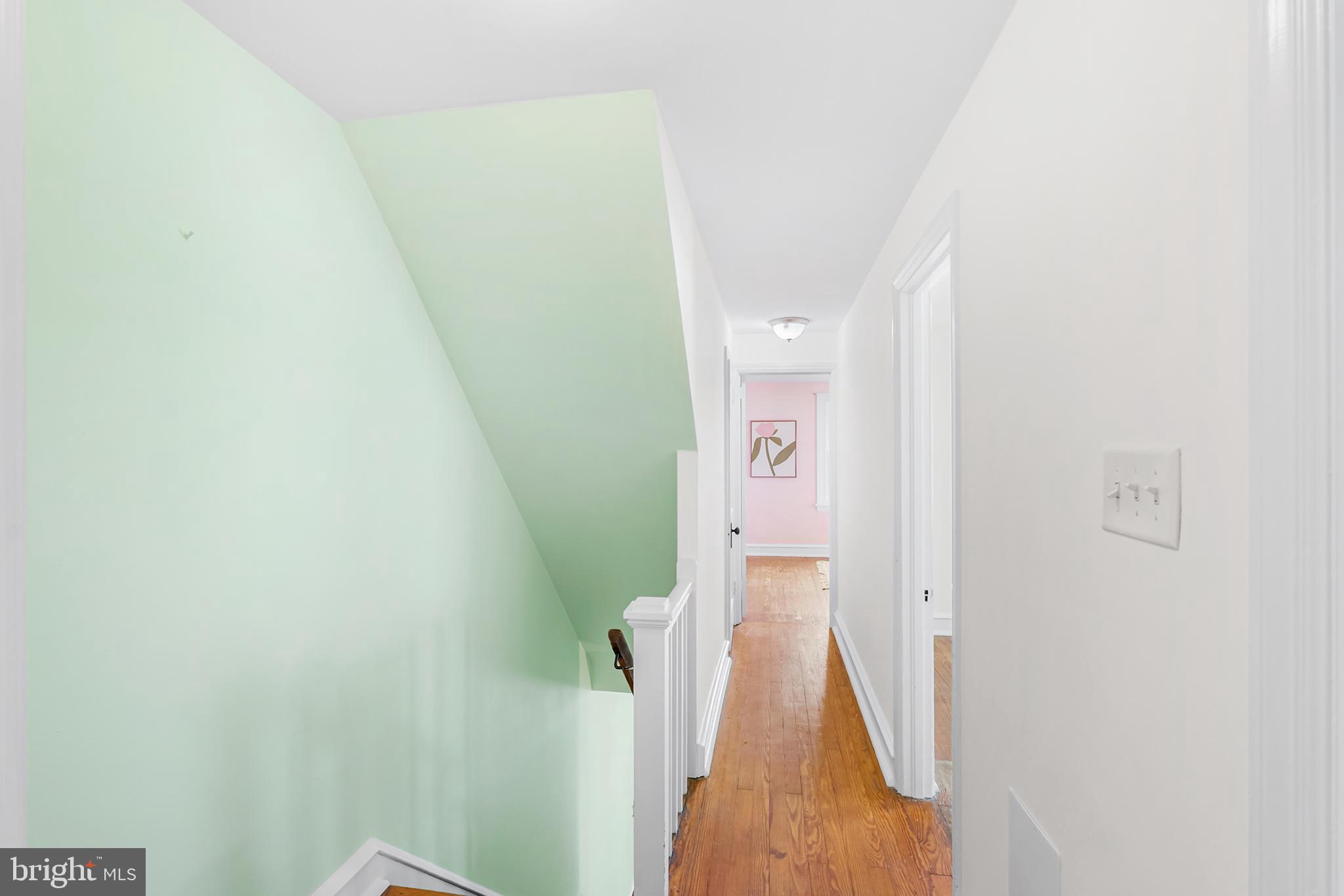 308 W GLENSIDE AVENUE