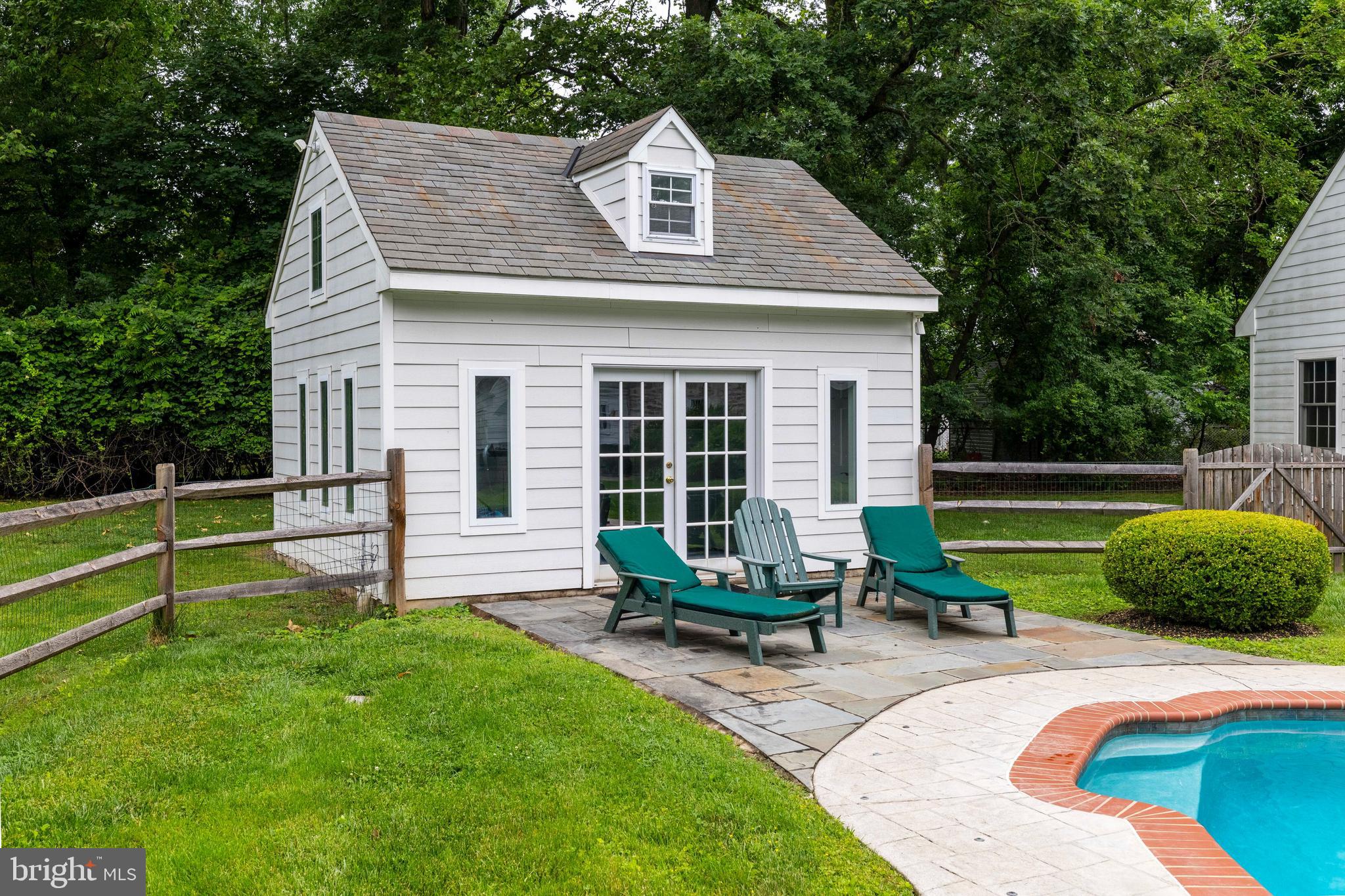 107 E MILL ROAD