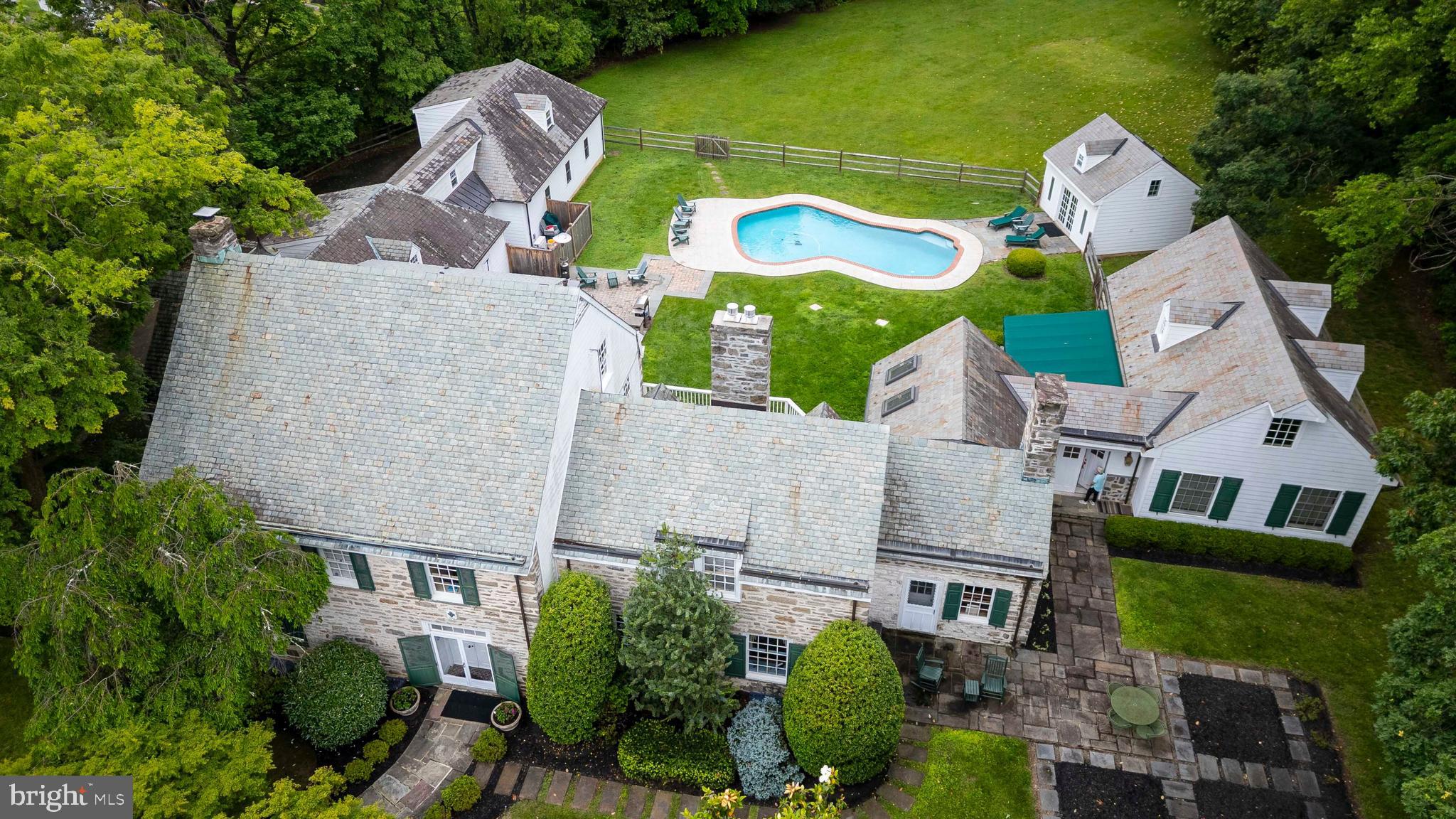 107 E MILL ROAD
