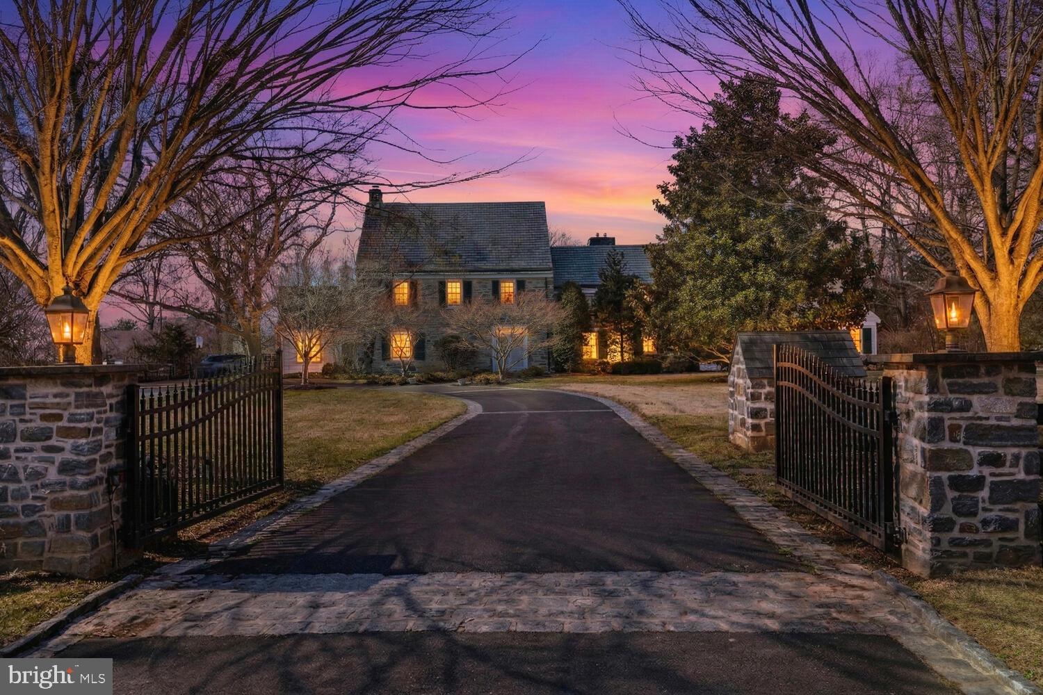 107 E MILL ROAD