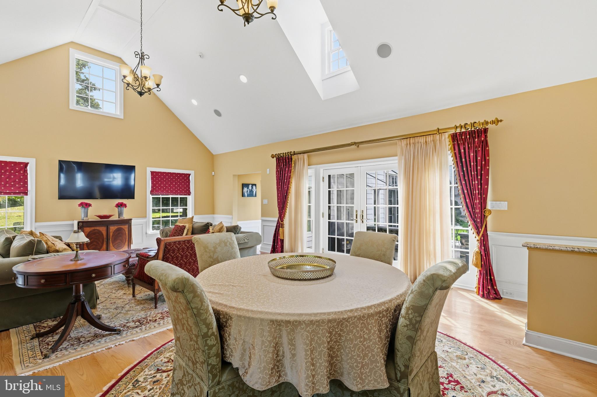 107 E MILL ROAD