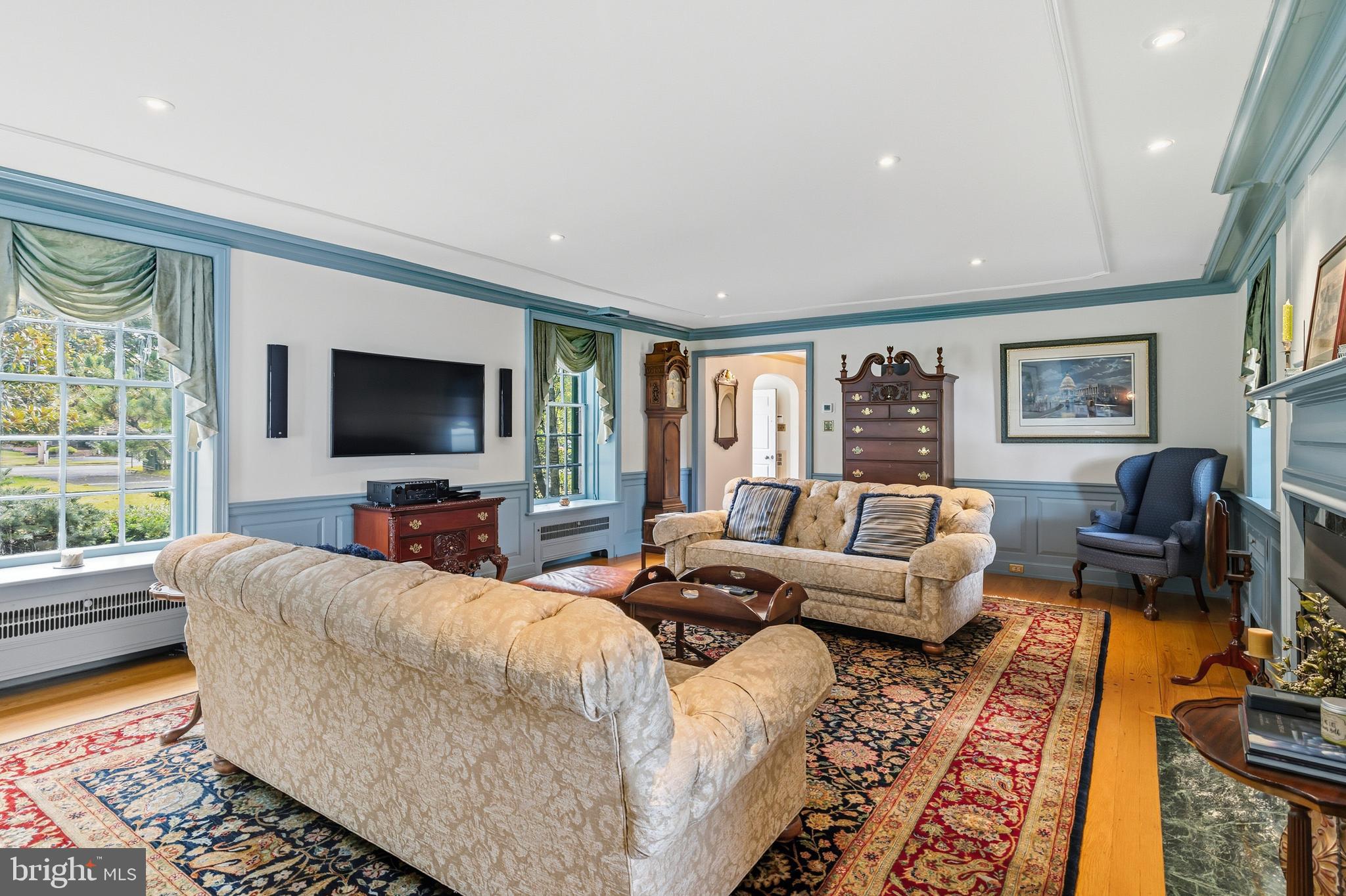 107 E MILL ROAD