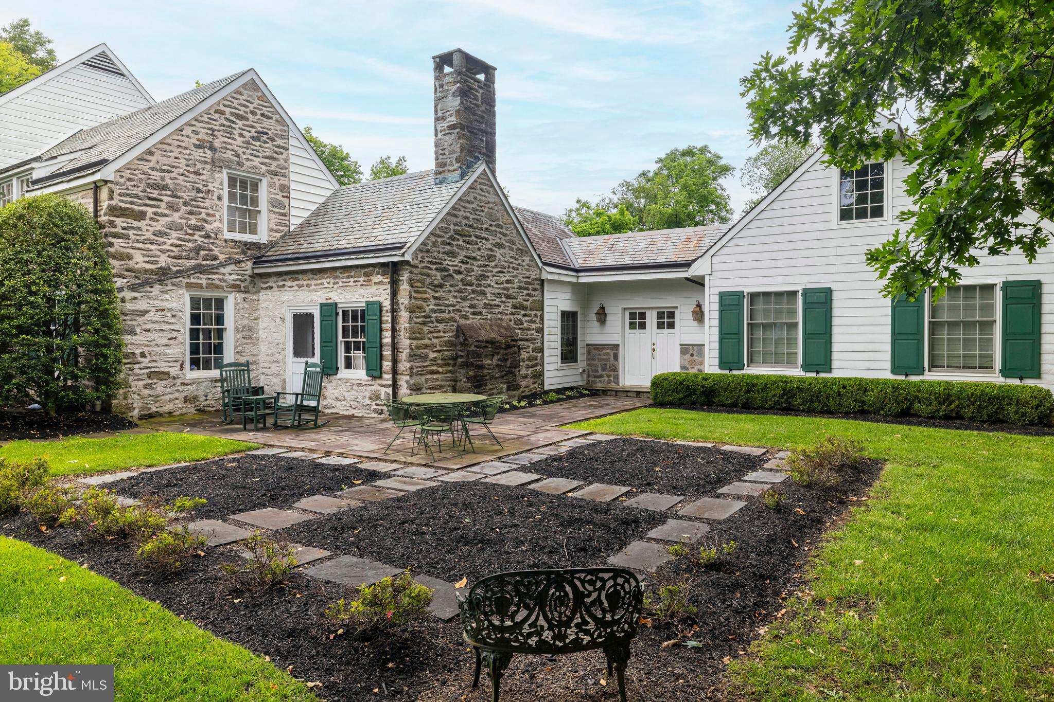107 E MILL ROAD